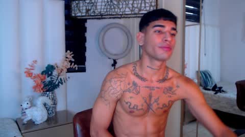 MICHAEL HUGE online show from December 17, 2024, 7:48 pm