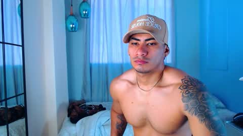 MICHAEL HUGE online show from September 14, 2025, 1:54 pm