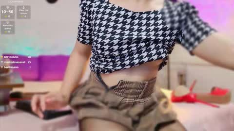 xiaots online show from November 29, 2025, 11:08 pm