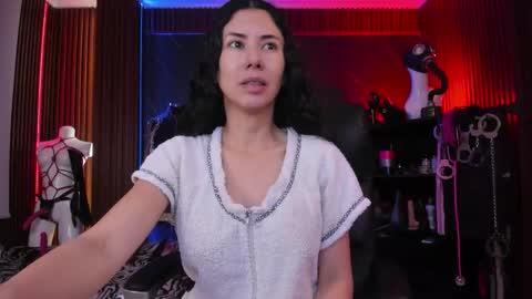 XiaQueen   I M online show from January 14, 2026, 11:16 am