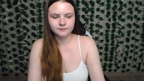 Lina online show from December 5, 2024, 5:37 am
