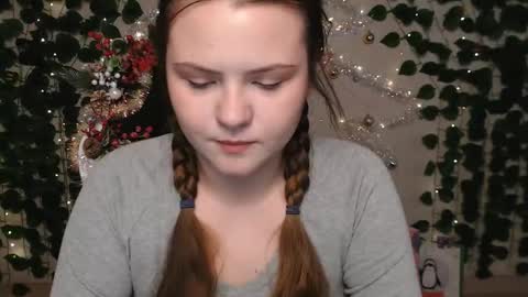 Lina online show from December 28, 2024, 4:30 am