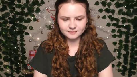 Lina online show from January 5, 2025, 4:04 am