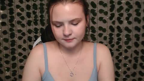 Lina online show from February 17, 2025, 4:09 am