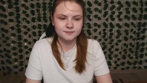 Lina online show from February 23, 2025, 7:11 am