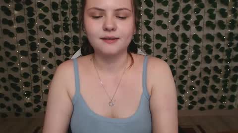 Lina online show from February 24, 2025, 8:17 am