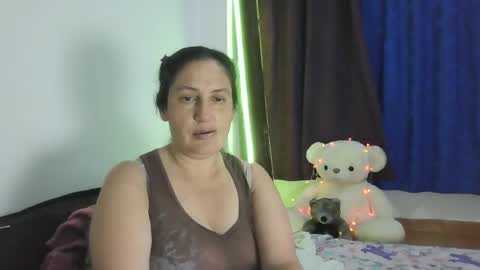 Ximena online show from December 19, 2024, 2:45 am