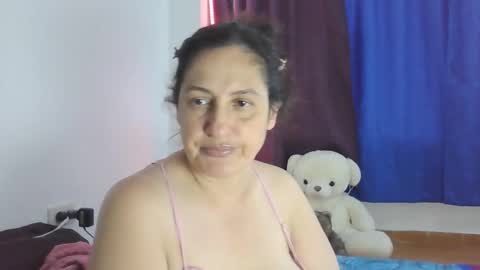 Ximena online show from January 6, 2025, 8:50 pm