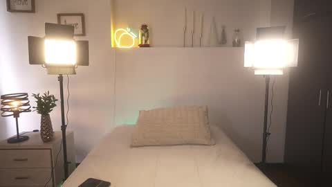 Ximena cortez online show from November 16, 2025, 3:28 pm