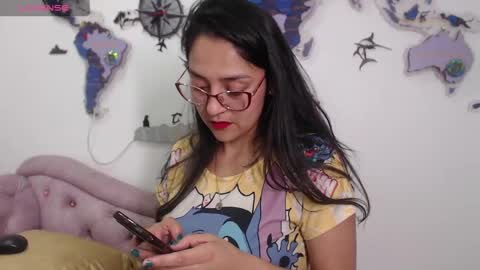 ximena suarez online show from December 18, 2024, 3:37 am