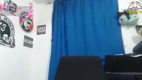 Snapshot of ximenaaa_29 chatting on August 3, 2026, 4:00 am Ximena online show from August 3, 2026, 4:00 am