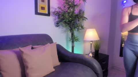 ximenasalazar online show from January 4, 2025, 10:49 am