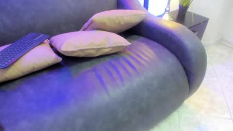 ximenasalazar online show from January 17, 2025, 10:33 am