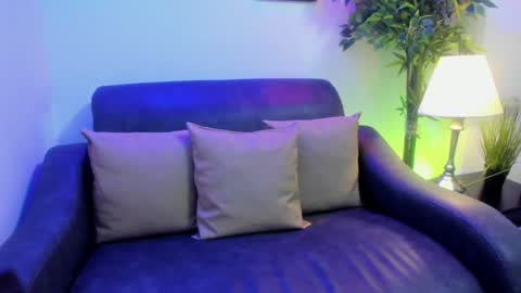 ximenasalazar online show from January 21, 2025, 10:52 am