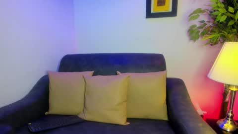 ximenasalazar online show from February 10, 2025, 10:53 am
