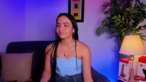 ximenasalazar online show from March 7, 2025, 2:12 pm