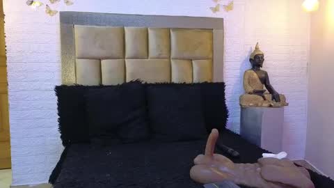 ximena online show from December 23, 2024, 3:44 pm