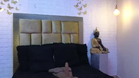 ximena online show from December 24, 2024, 9:28 am
