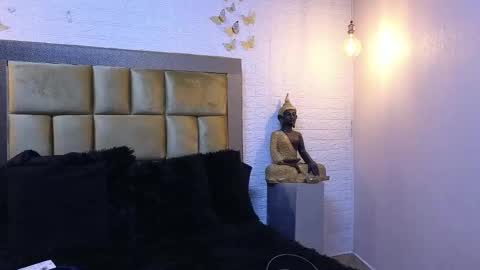 ximena online show from January 25, 2025, 4:56 am