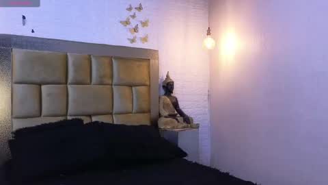 ximena online show from October 8, 2025, 9:45 pm