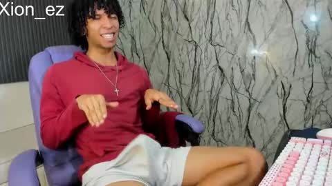Snapshot of xion_ez chatting on June 8, 2026, 8:53 pm xion_ez online show from June 8, 2026, 8:53 pm