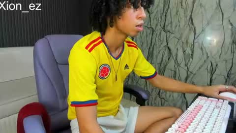 xion_ez online show from June 24, 2026, 8:30 pm