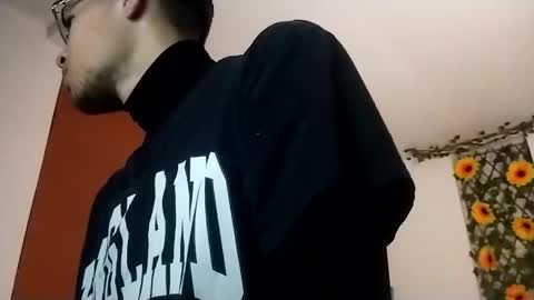 Snapshot of xkissmanx chatting on February 16, 2026, 2:07 am davide online show from February 16, 2026, 2:07 am