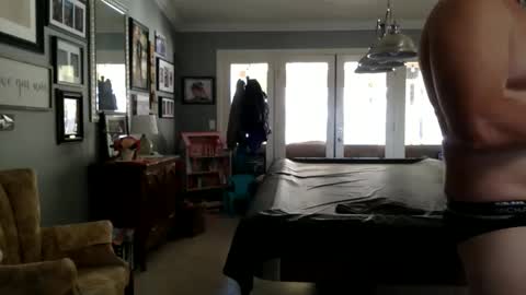 xkon1 online show from October 31, 2025, 6:20 pm