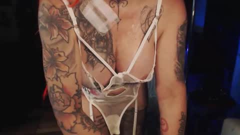 xlisbetx online show from October 30, 2025, 2:02 am