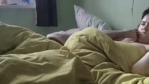 Snapshot of xlunasexyx chatting on October 8, 2025, 2:42 am Luna online show from October 8, 2025, 2:42 am