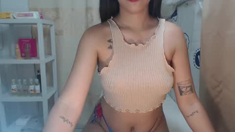 Maxie online show from May 27, 2026, 12:35 pm