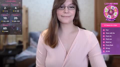 xmelina0 online show from December 9, 2024, 8:33 am