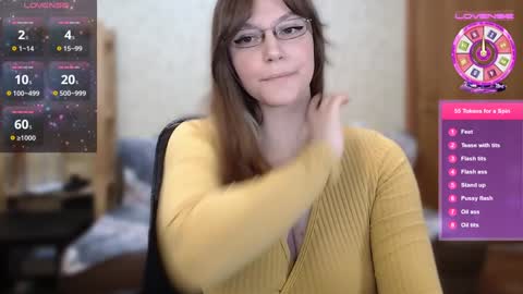xmelina0 online show from December 10, 2024, 8:40 am