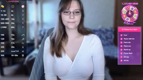 xmelina0 online show from March 6, 2025, 5:03 am