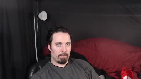 Snapshot of xmetalstudx chatting on January 24, 2025, 2:18 am MetalstudMaster online show from January 24, 2025, 2:18 am