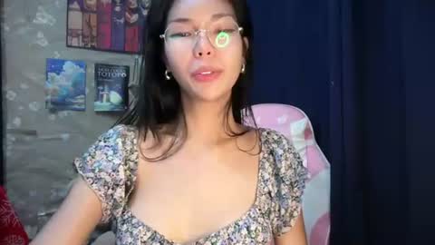 Snapshot of xmonica_cummerx chatting on June 14, 2026, 9:11 am Sweet Monica online show from June 14, 2026, 9:11 am