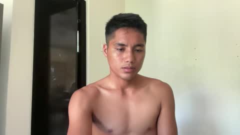 Snapshot of xmoreno_guy69 chatting on October 24, 2025, 3:14 am SECRET online show from October 24, 2025, 3:14 am