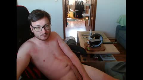Max online show from May 1, 2026, 11:48 am