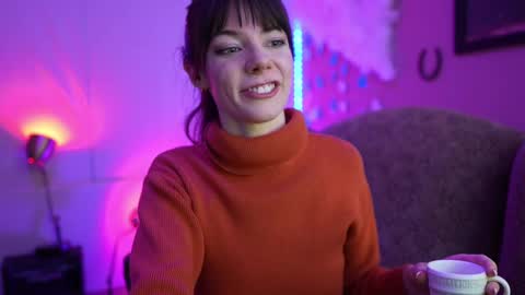 Bella Bondai online show from February 22, 2025, 4:19 pm