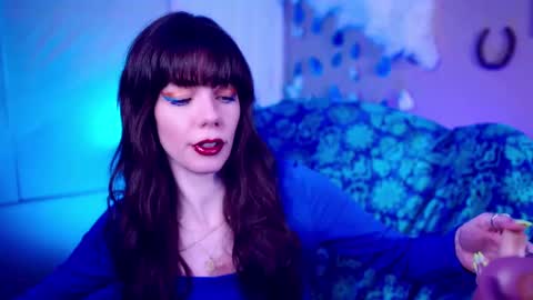 Bella Bondai online show from September 28, 2025, 5:46 am