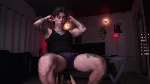   online show from October 5, 2025, 2:10 am