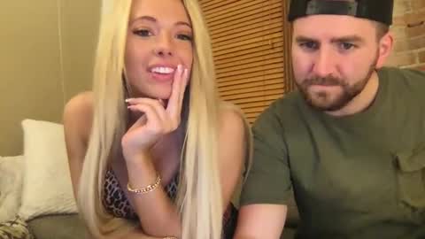 Snapshot of xoprincesspeachxo chatting on October 25, 2025, 11:54 pm xoprincesspeachxo online show from October 25, 2025, 11:54 pm