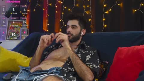 XoRylan online show from January 11, 2025, 6:23 pm