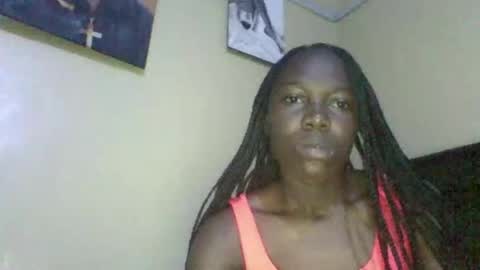 xoxo_last online show from October 5, 2025, 8:23 am