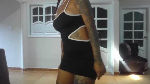 Perla Jackson online show from January 17, 2025, 3:22 pm