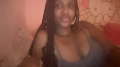 Snapshot of xpinkmoonbootsx chatting on October 24, 2025, 5:37 am xpinkmoonbootsx online show from October 24, 2025, 5:37 am