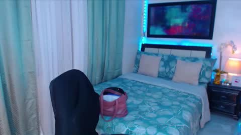 Snapshot of xplaymateamandax chatting on January 21, 2025, 7:58 am amanda online show from January 21, 2025, 7:58 am