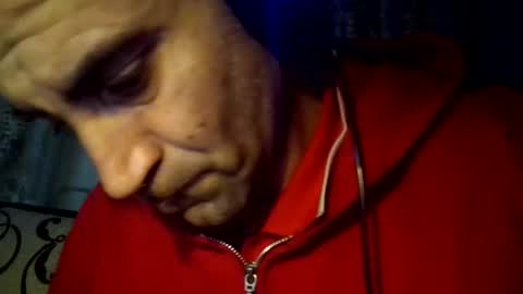 xploid1982 online show from February 6, 2025, 9:28 pm