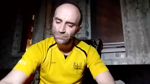 Snapshot of xploid1982 chatting on March 9, 2026, 10:58 pm xploid1982 online show from March 9, 2026, 10:58 pm