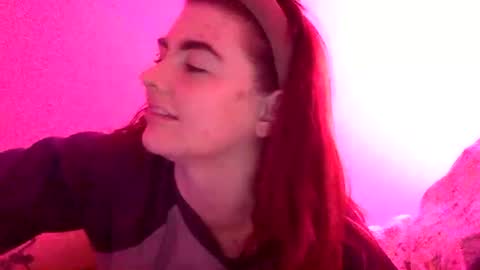 CHERRY online show from October 27, 2025, 7:23 am